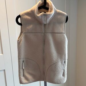 Eddie Bauer Off-White Sherpa Vest